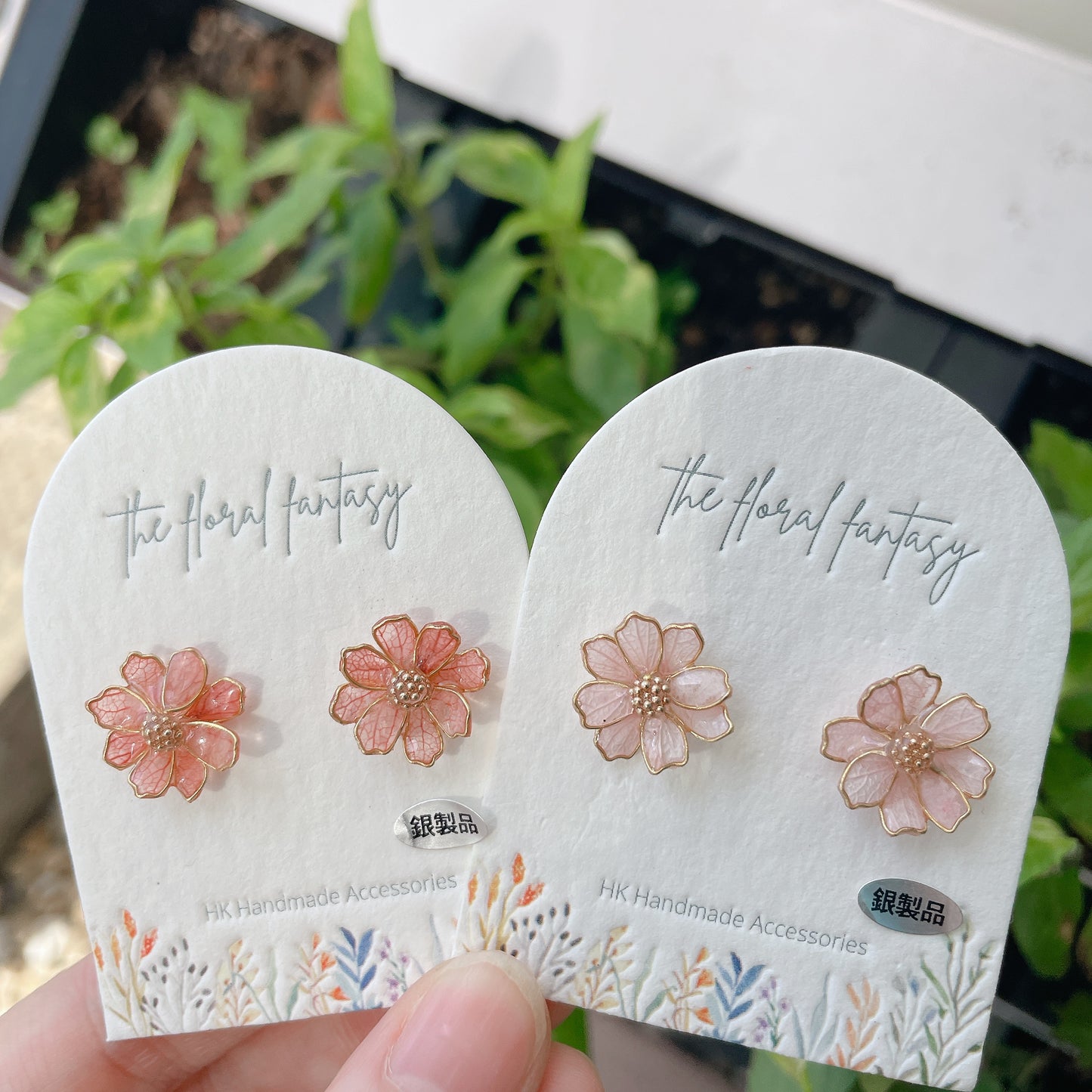 | DE31   ℂ𝕆𝕊𝕄𝕆𝕊 | 波斯菊耳環